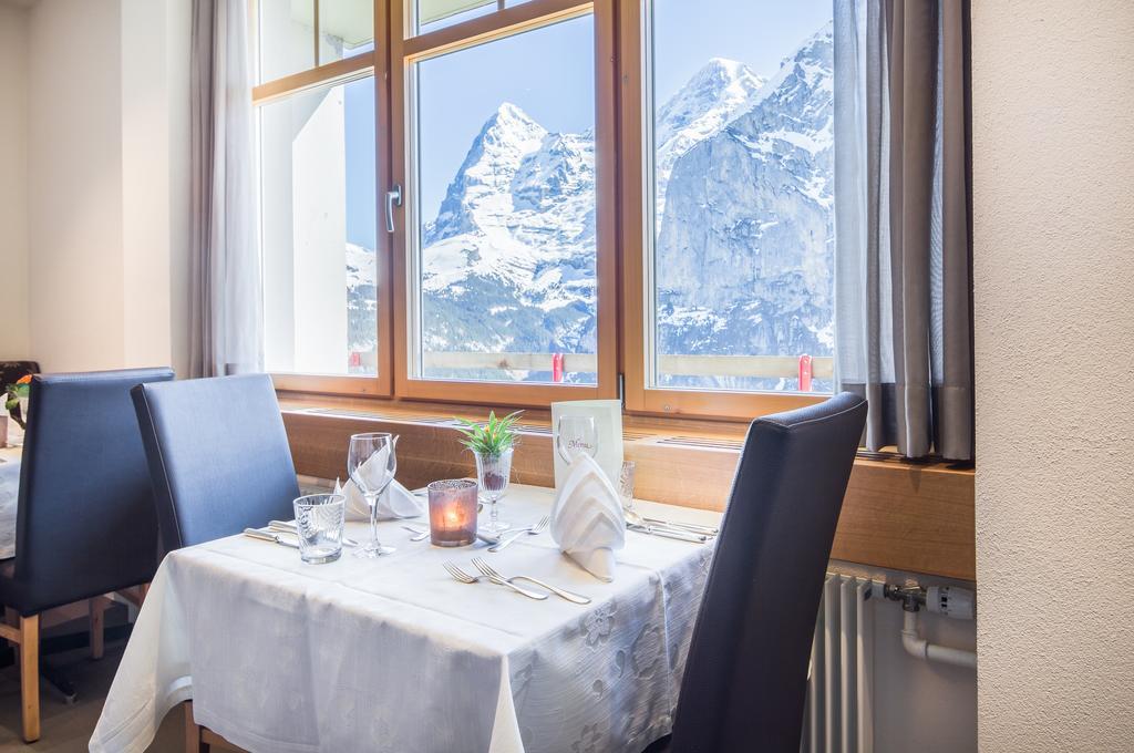 Edelweiss Superior Hotel 3*